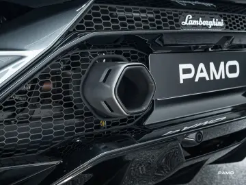 LAMBORGHINI  Huracan Tecnica   Racing Seats  Lift