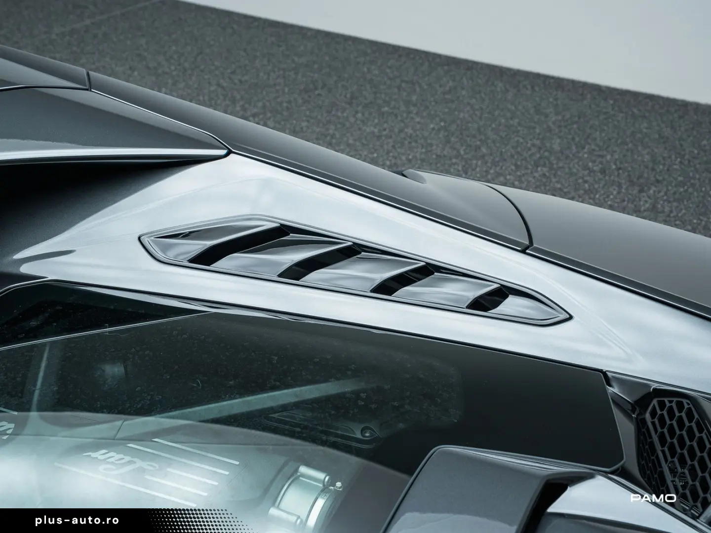 LAMBORGHINI  Huracan Tecnica   Racing Seats  Lift