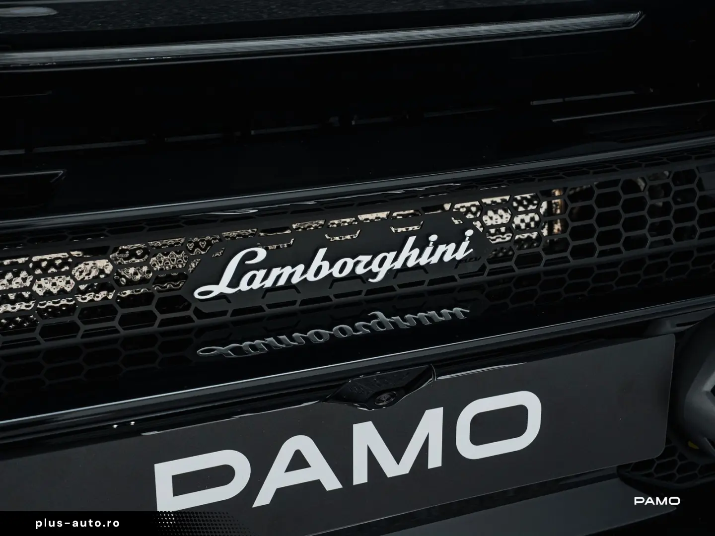 LAMBORGHINI  Huracan Tecnica   Racing Seats  Lift