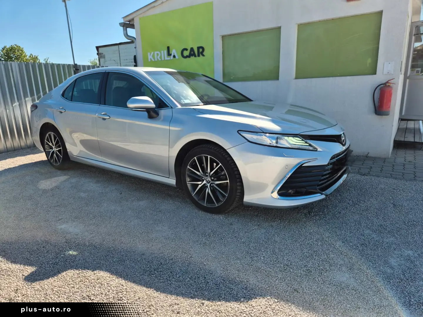 Toyota Camry 2.5 HYBRID E XECUTIVE E-CVT
