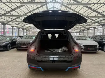 BMW iX xDrive40 76 6 kWh Kamera Sitzhzg