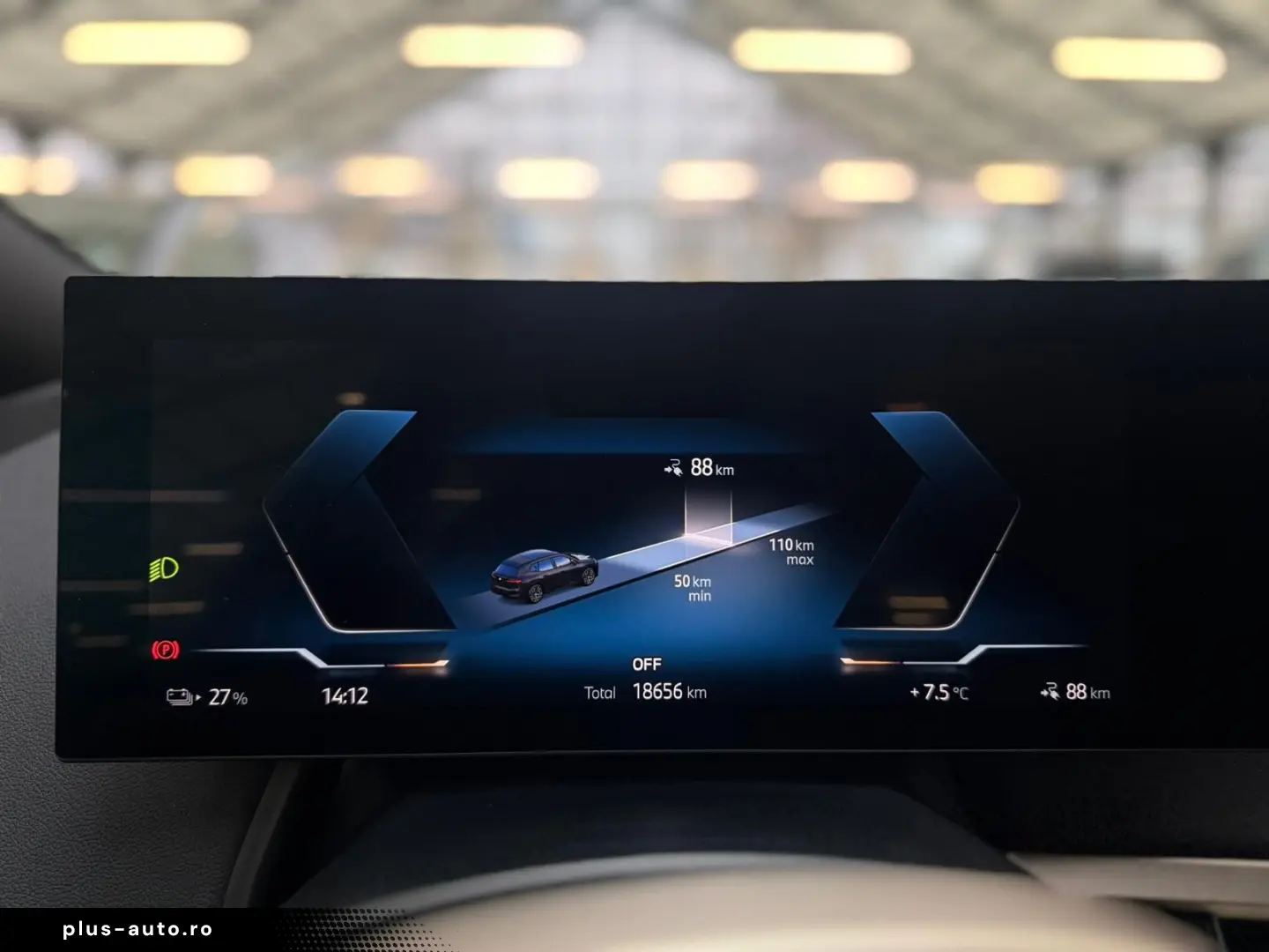 BMW iX xDrive40 76 6 kWh Kamera Sitzhzg