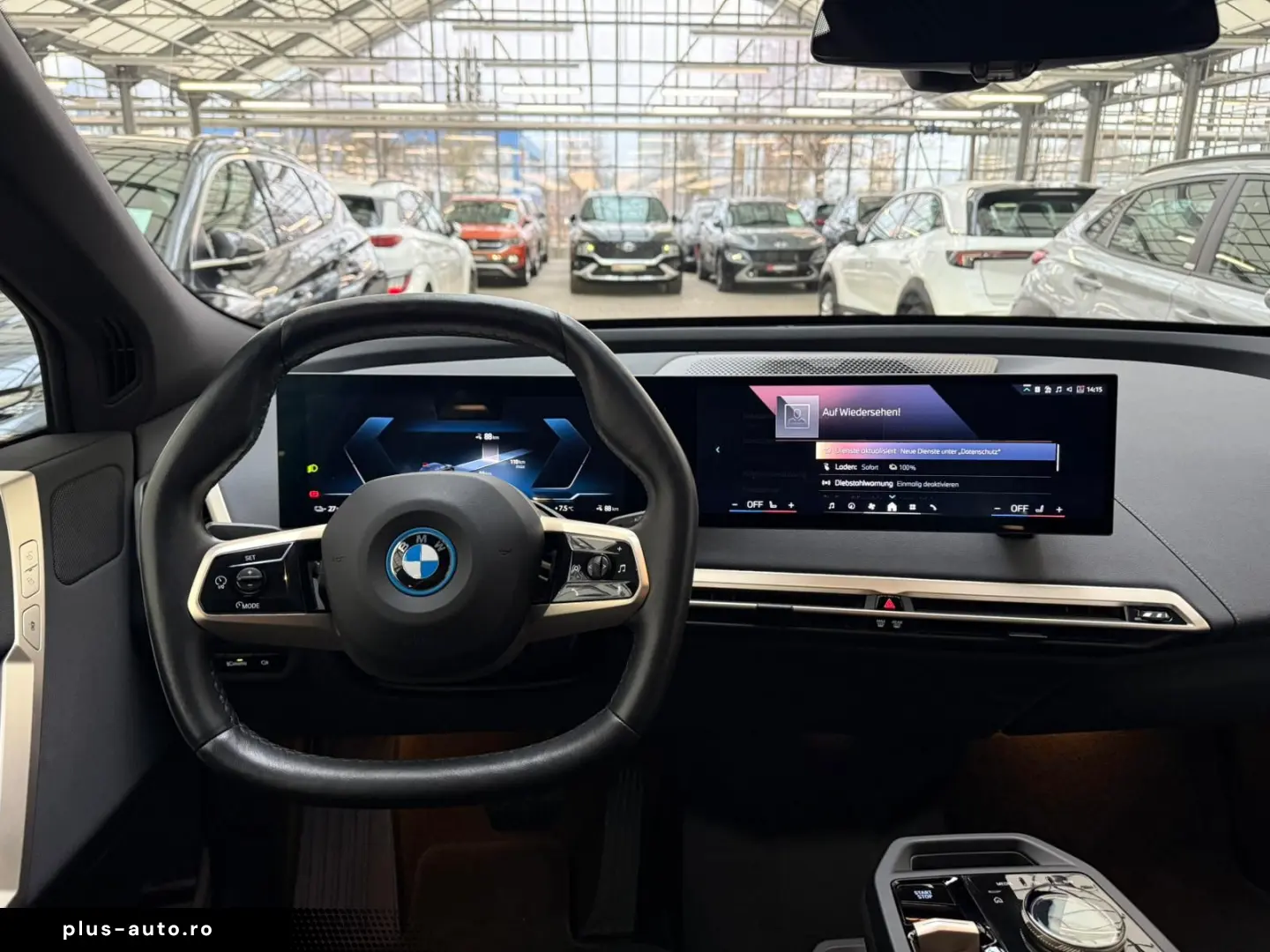 BMW iX xDrive40 76 6 kWh Kamera Sitzhzg