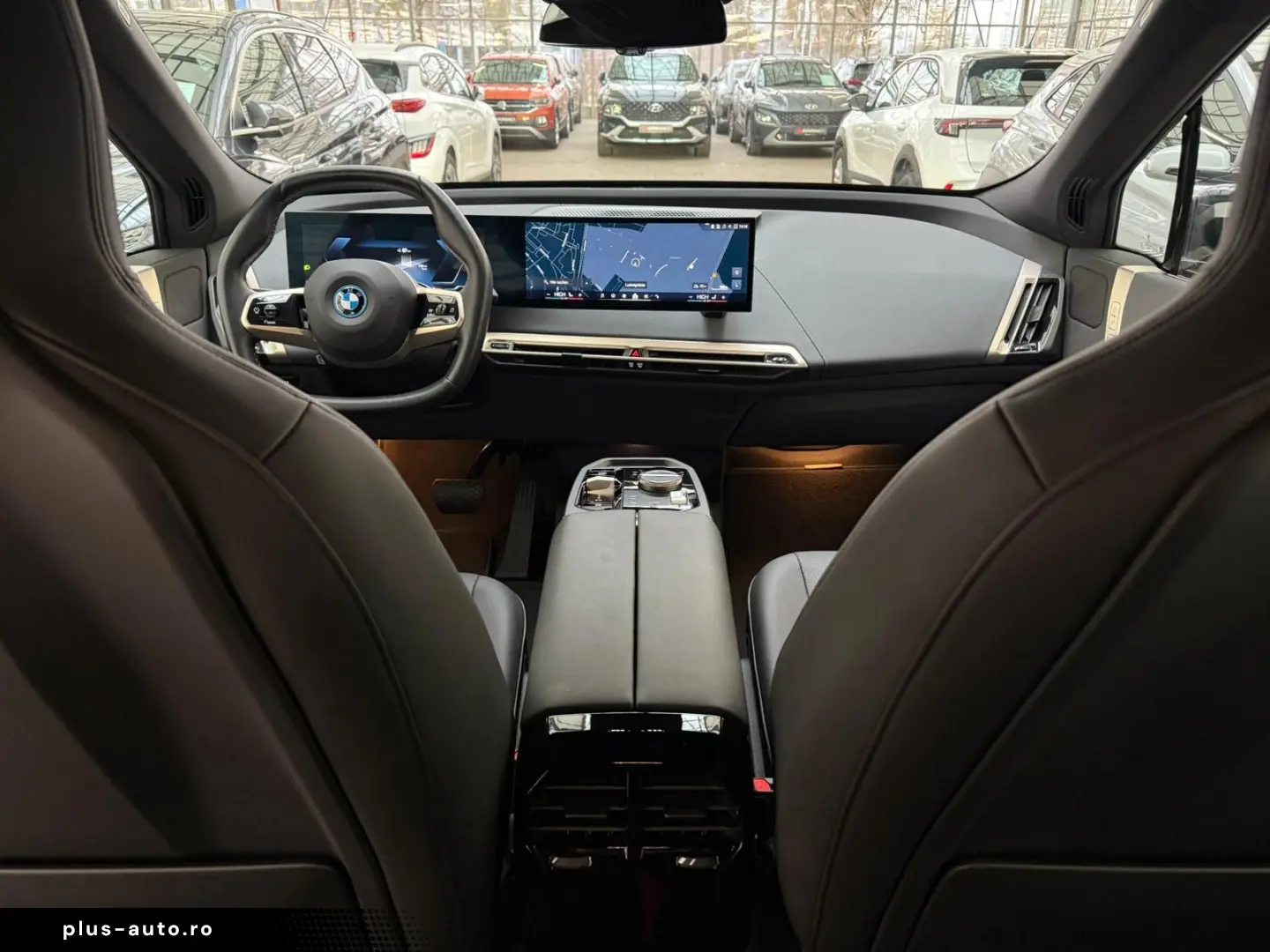 BMW iX xDrive40 76 6 kWh Kamera Sitzhzg