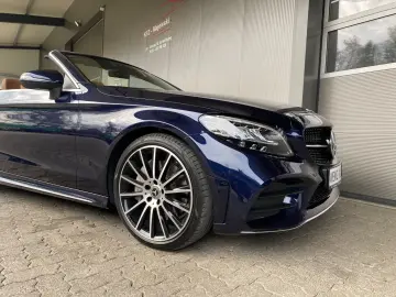 MERCEDES-BENZ C 300 Cabrio  HUD  Burmester