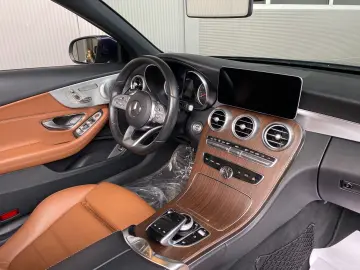MERCEDES-BENZ C 300 Cabrio  HUD  Burmester