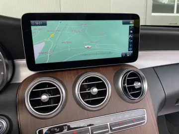 MERCEDES-BENZ C 300 Cabrio  HUD  Burmester