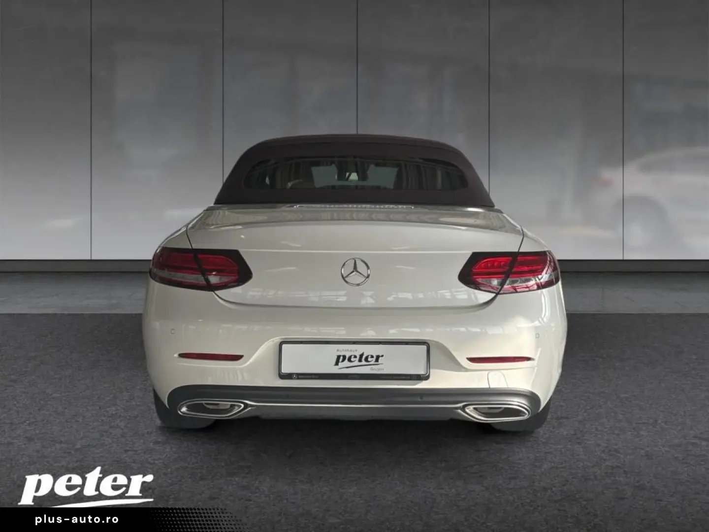MERCEDES-BENZ C 300 Cabriolet  Multibeam Distronic Burmester