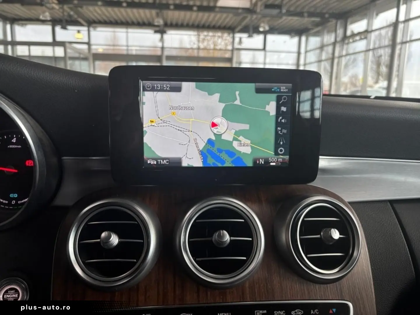 MERCEDES-BENZ C 300 Cabriolet  Multibeam Distronic Burmester