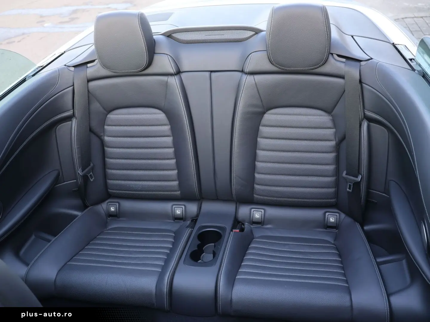 MERCEDES-BENZ C 220 4M AMG RFK Airscarf CarPlay