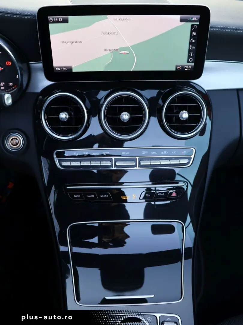 MERCEDES-BENZ C 220 4M AMG RFK Airscarf CarPlay