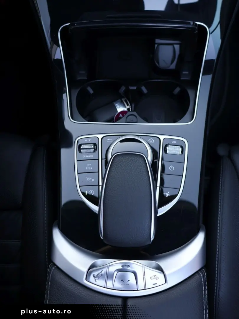 MERCEDES-BENZ C 220 4M AMG RFK Airscarf CarPlay