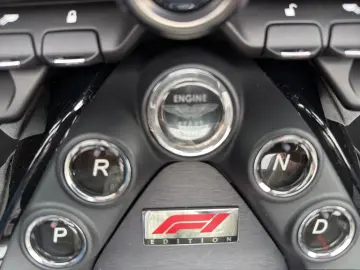 ASTON MARTIN V8 Vantage Roadster  F1 Edition 360 CARBON AERO