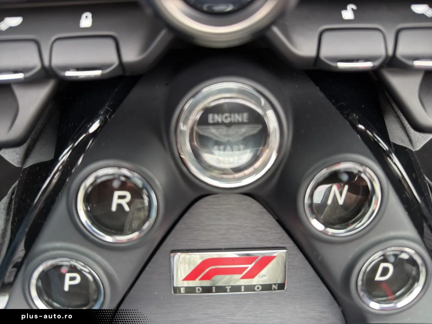 ASTON MARTIN V8 Vantage Roadster  F1 Edition 360 CARBON AERO