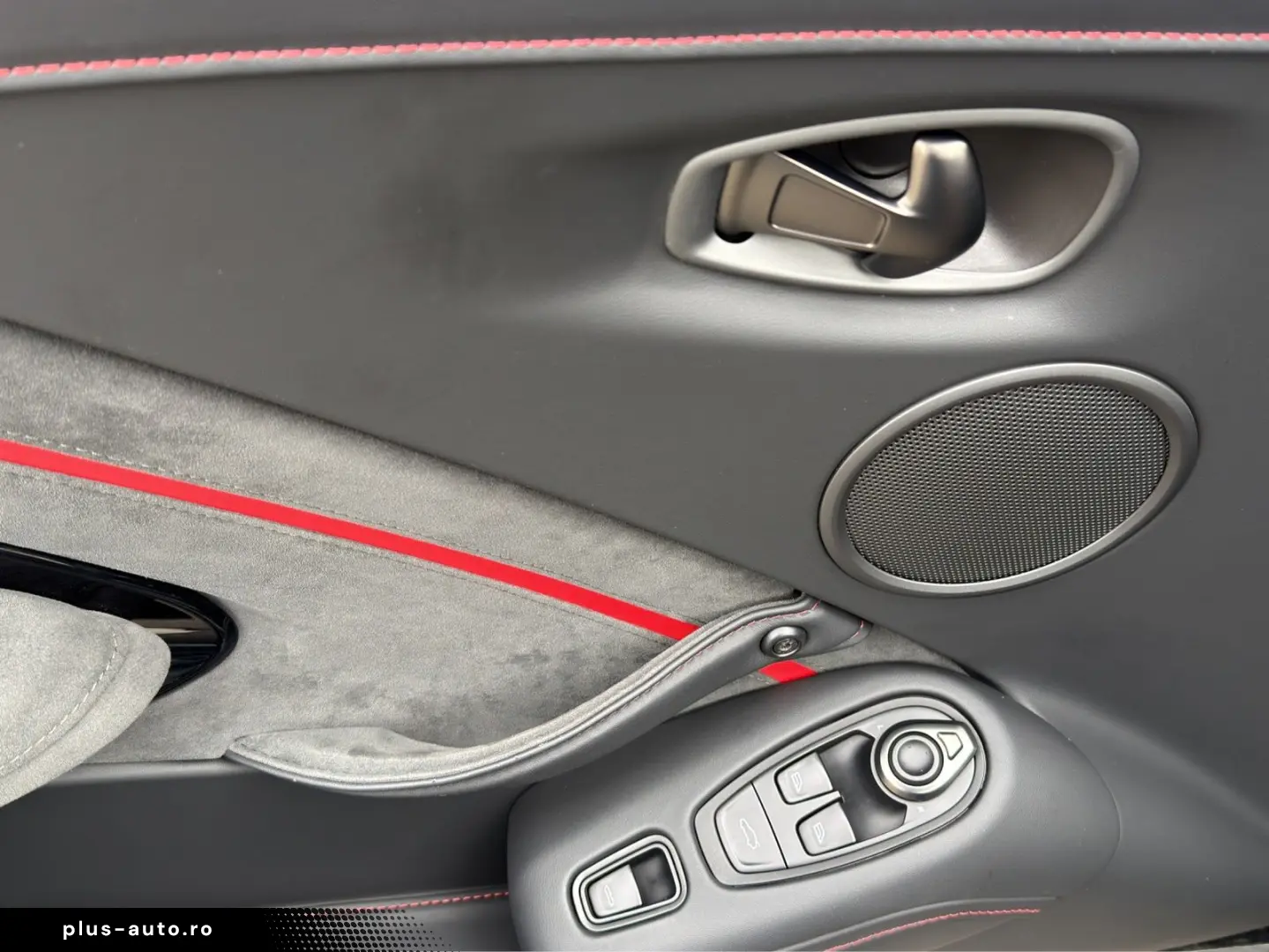 ASTON MARTIN V8 Vantage Roadster  F1 Edition 360 CARBON AERO