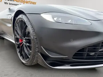 ASTON MARTIN V8 Vantage Roadster  F1 Edition 360 CARBON AERO