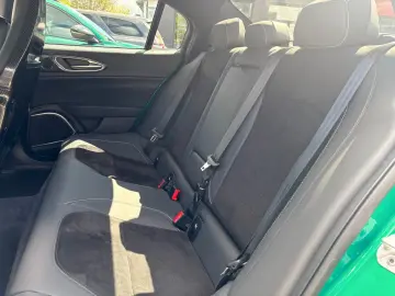 ALFA ROMEO Giulia 2.9 V6 Bi-Turbo 375 kW AT8 Quadrifoglio