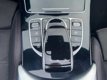 MERCEDES-BENZ C 43 AMG 4Matic Cabrio Sport AGA Burmester