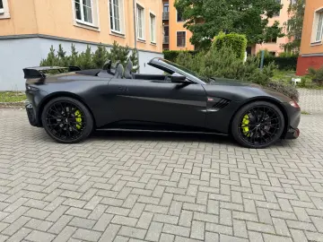 ASTON MARTIN V8 Vantage V8 Roadster F1 Edition