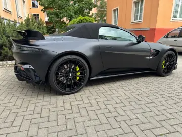 ASTON MARTIN V8 Vantage V8 Roadster F1 Edition
