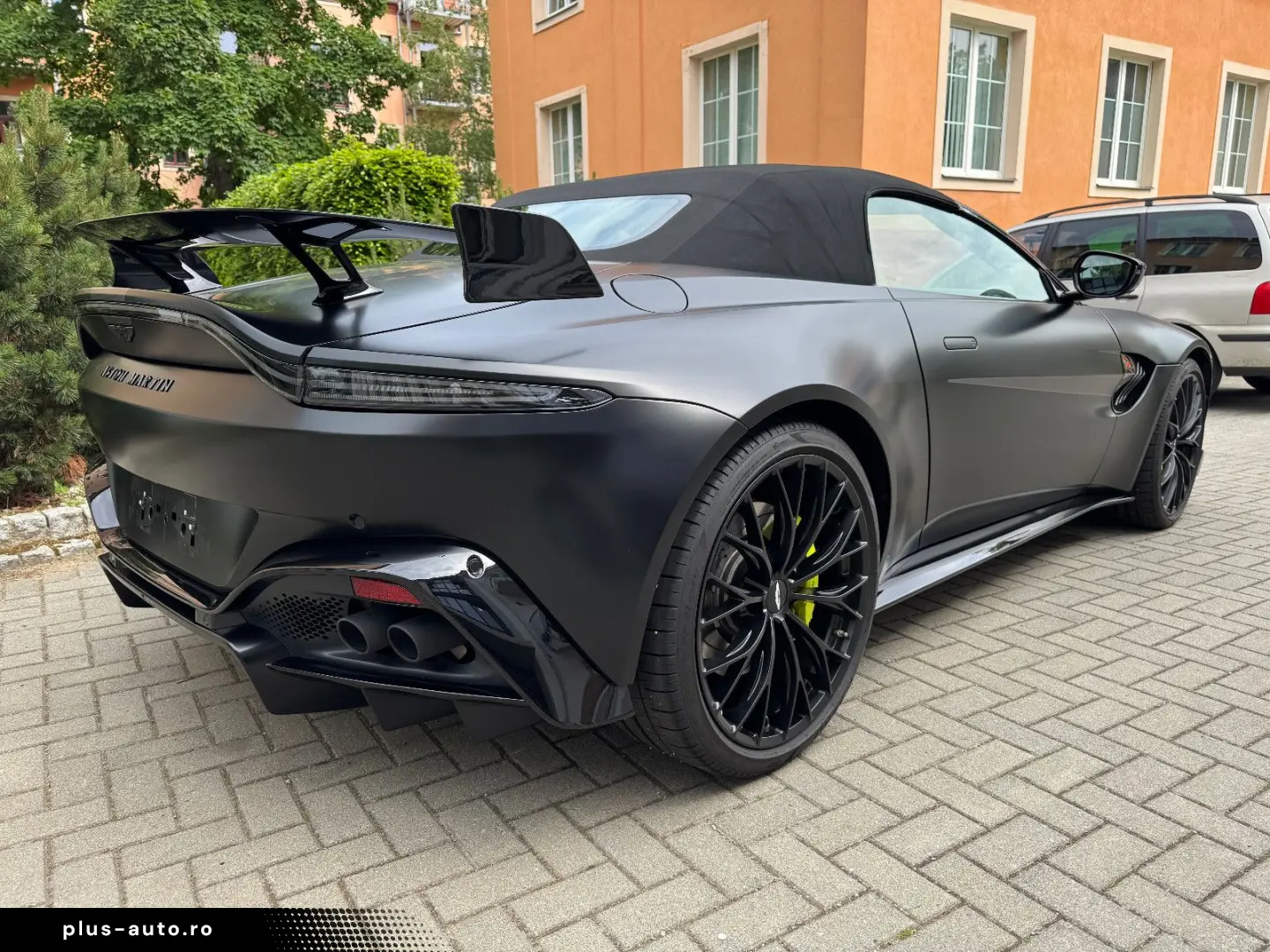 ASTON MARTIN V8 Vantage V8 Roadster F1 Edition
