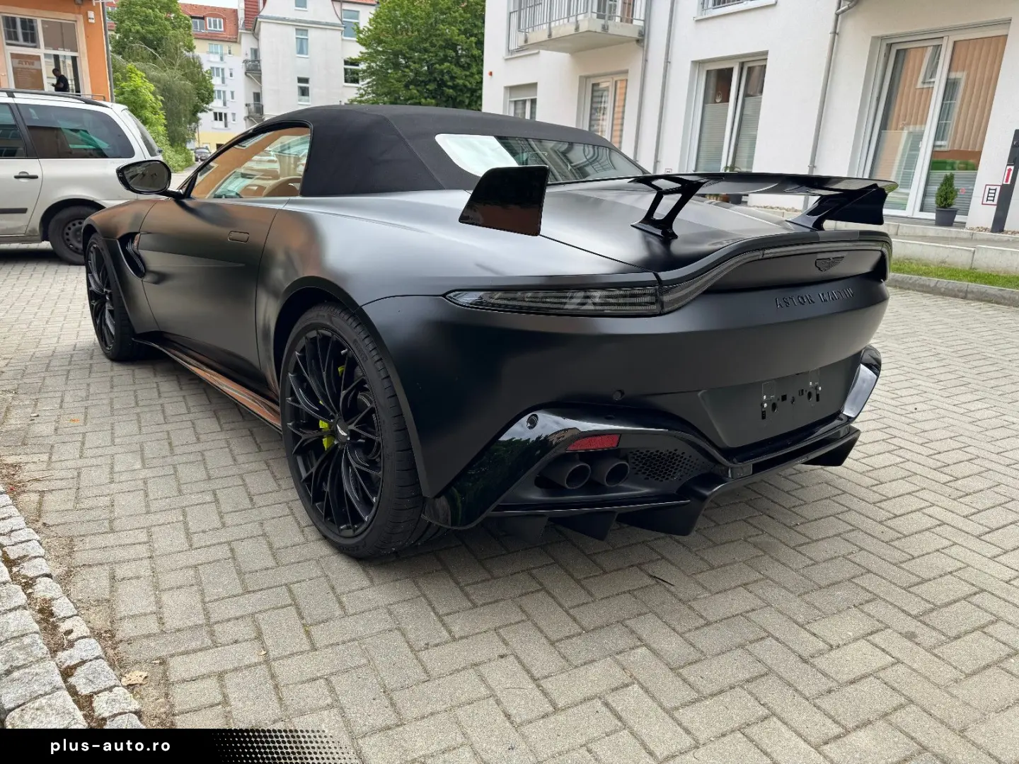 ASTON MARTIN V8 Vantage V8 Roadster F1 Edition