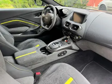 ASTON MARTIN V8 Vantage V8 Roadster F1 Edition