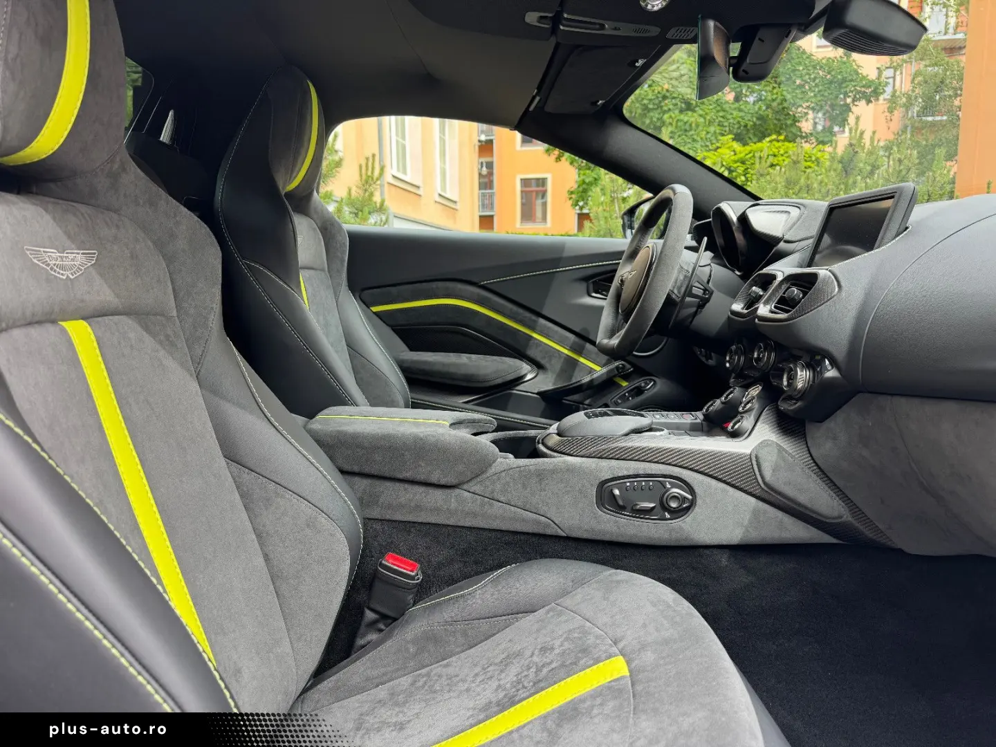 ASTON MARTIN V8 Vantage V8 Roadster F1 Edition