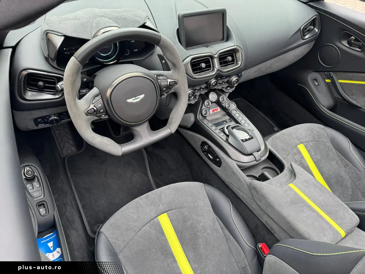 ASTON MARTIN V8 Vantage V8 Roadster F1 Edition
