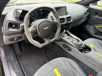 ASTON MARTIN V8 Vantage V8 Roadster F1 Edition