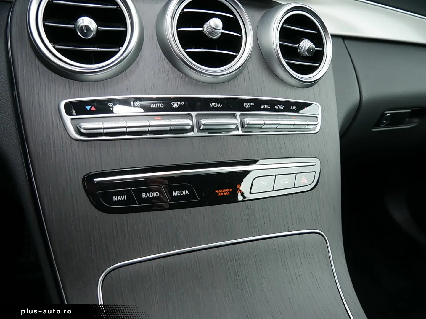 MERCEDES-BENZ C 300 Cabriolet AMG Soundsystem LED Ka&hellip;