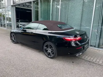 MERCEDES-BENZ E 300 d Cabriolet AMG LED CAM NIGHT TOTWINKEL