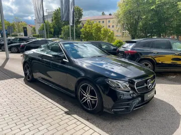 MERCEDES-BENZ E 300 d Cabriolet AMG LED CAM NIGHT TOTWINKEL