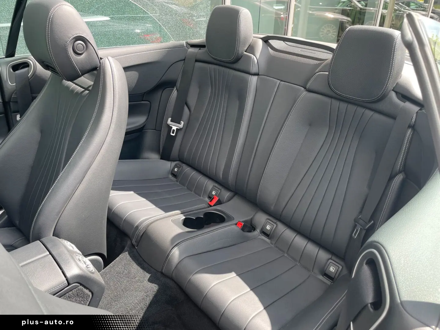 MERCEDES-BENZ E 300 d Cabriolet AMG LED CAM NIGHT TOTWINKEL