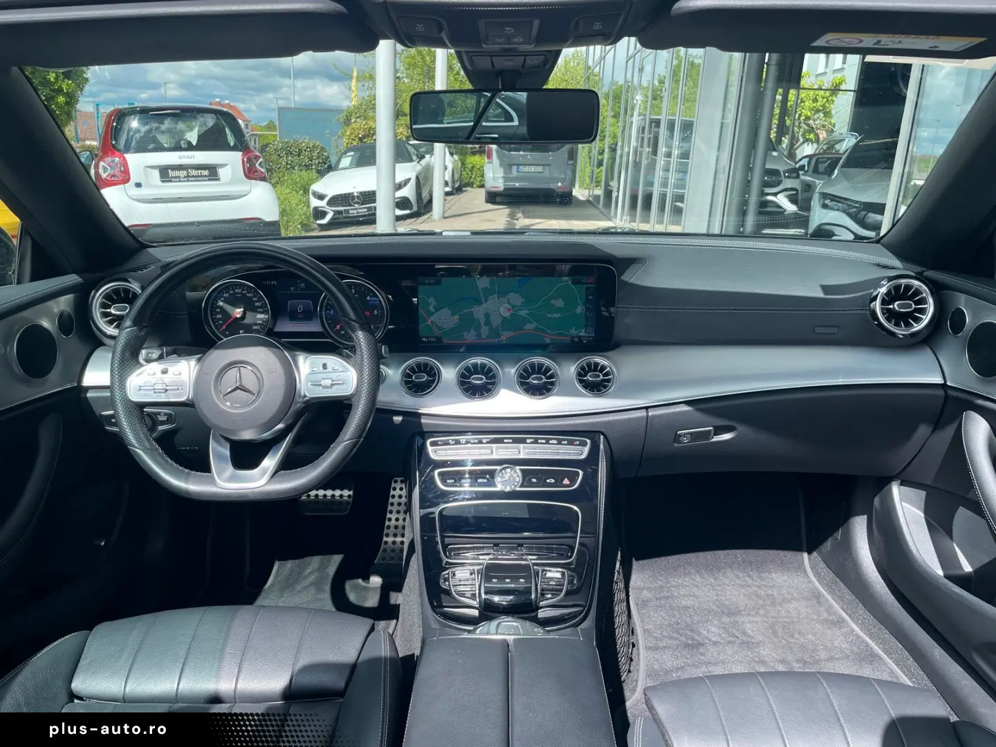 MERCEDES-BENZ E 300 d Cabriolet AMG LED CAM NIGHT TOTWINKEL