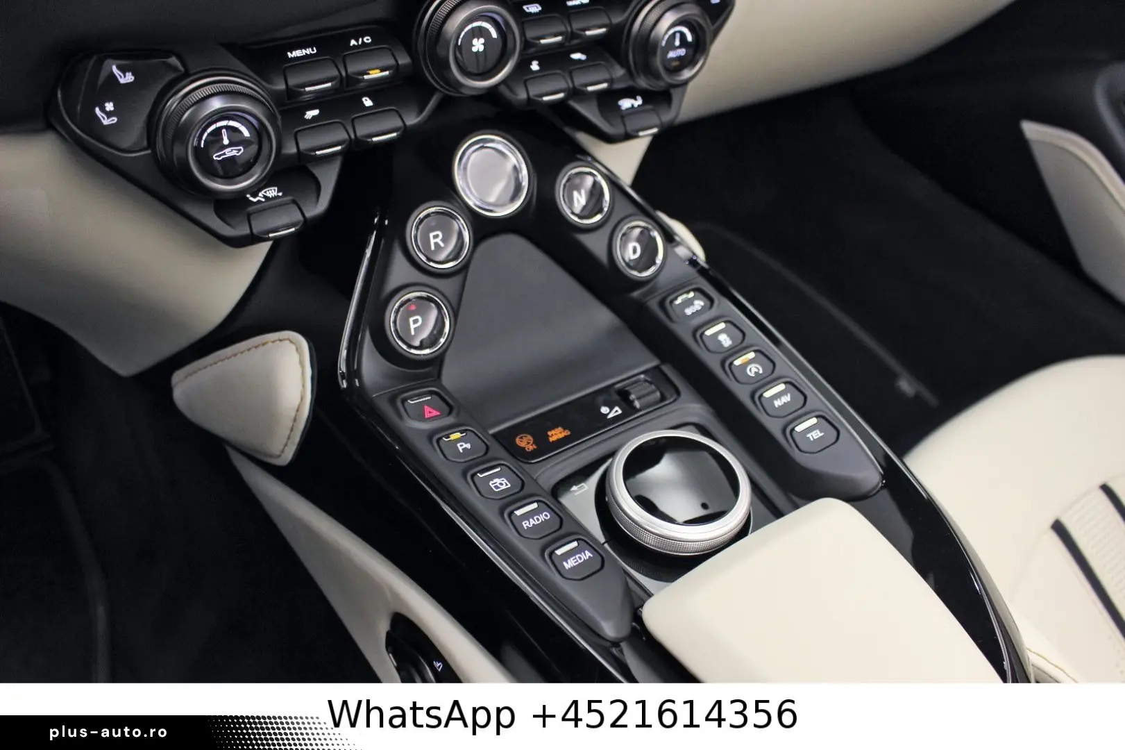 ASTON MARTIN V8 Vantage Roadster