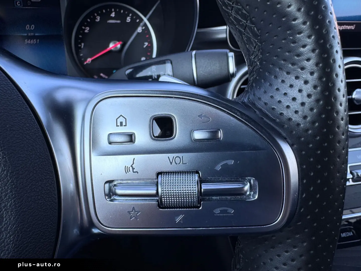 MERCEDES-BENZ C 300 9G AMG PLUS DISTRONIC 360  BURMS&hellip;