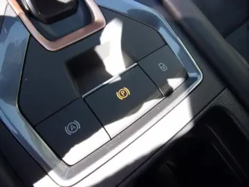 Cupra LEON SPORTSTOURER 1.5 ETSI DSG MATRIX-LED