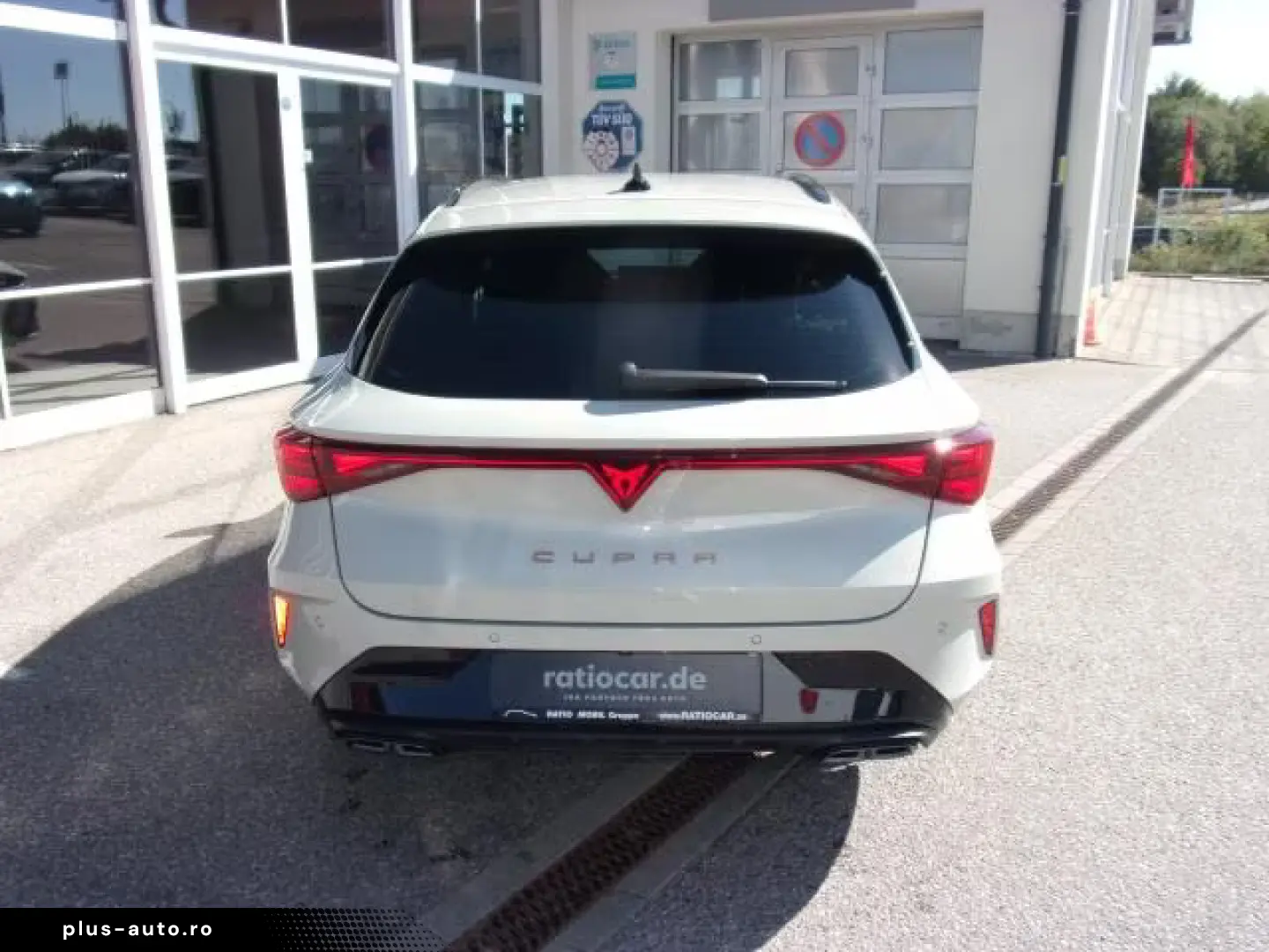 Cupra LEON SPORTSTOURER 1.5 ETSI DSG MATRIX-LED