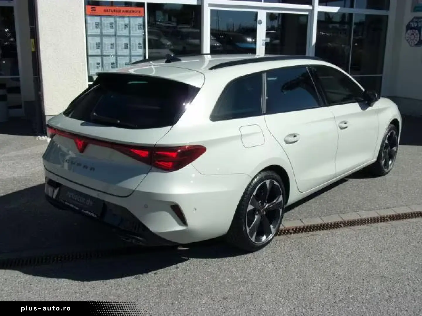 Cupra LEON SPORTSTOURER 1.5 ETSI DSG MATRIX-LED