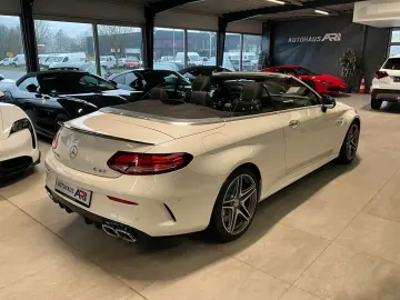 MERCEDES-BENZ C 63 AMG Cabrio Burmester HUD