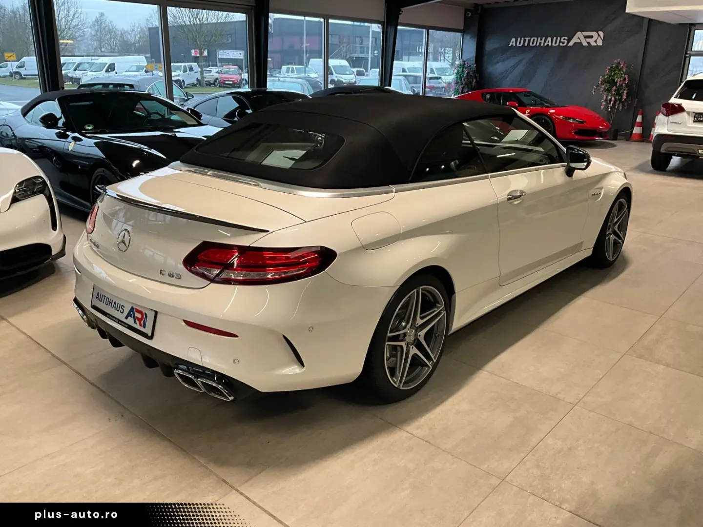 MERCEDES-BENZ C 63 AMG Cabrio Burmester HUD
