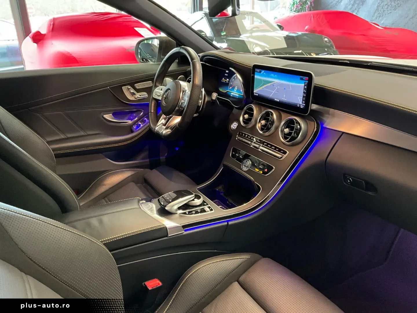 MERCEDES-BENZ C 63 AMG Cabrio Burmester HUD