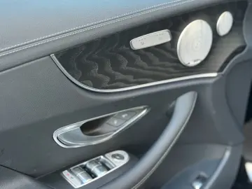 MERCEDES-BENZ E 200 CABRIO AMG BURMESTER 20  AIRSCARF TOP