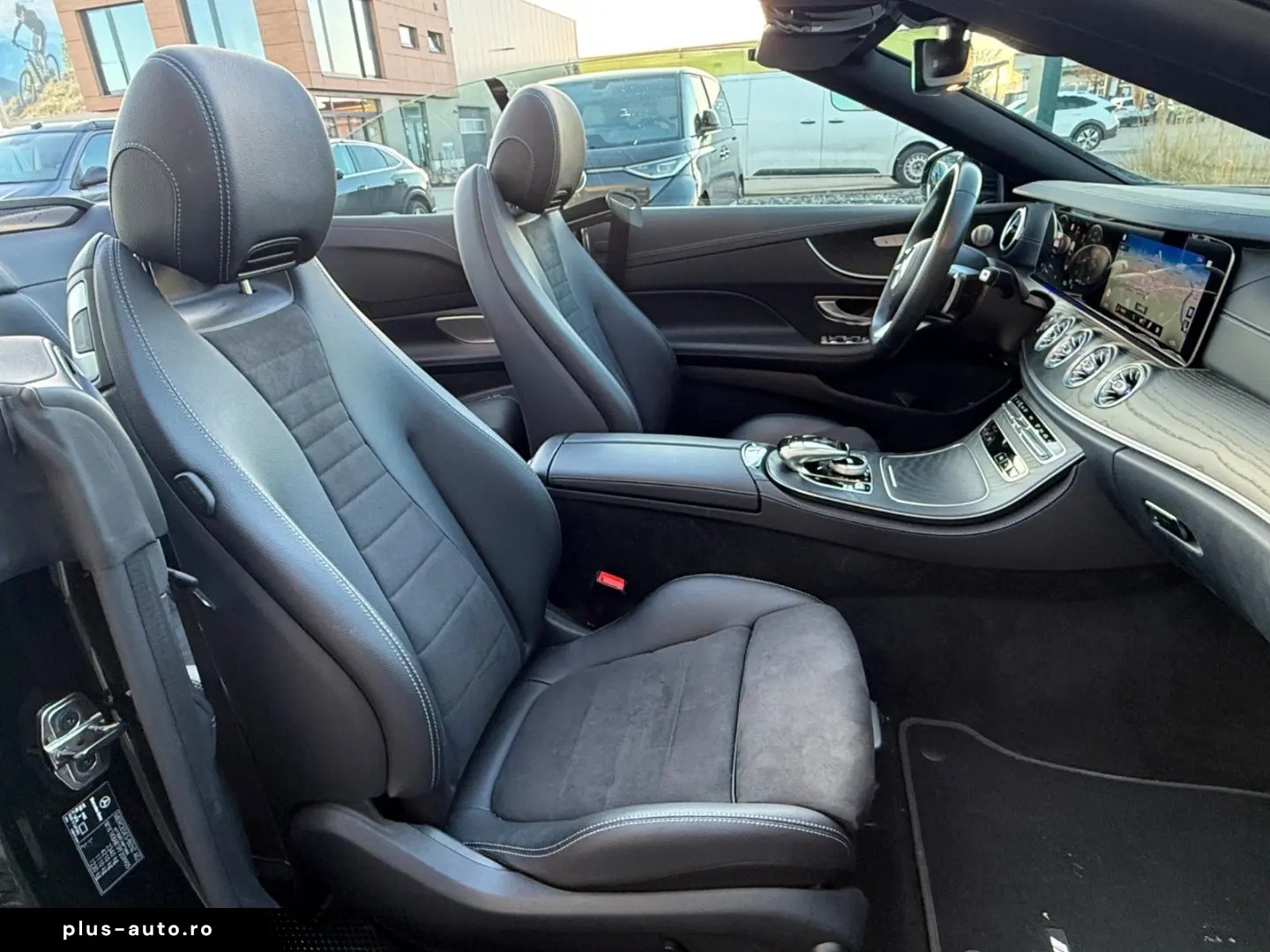 MERCEDES-BENZ E 200 CABRIO AMG BURMESTER 20  AIRSCARF TOP
