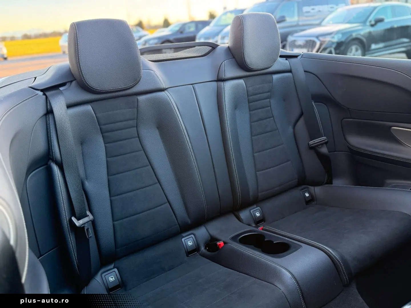 MERCEDES-BENZ E 200 CABRIO AMG BURMESTER 20  AIRSCARF TOP