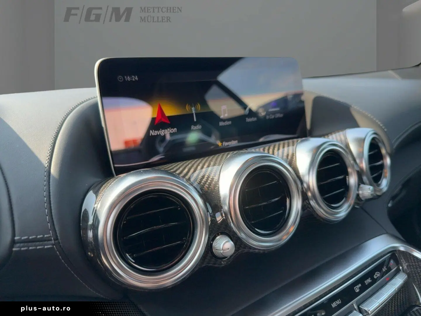 MERCEDES-BENZ AMG GT C Burm KeyGo TWA Night Pano