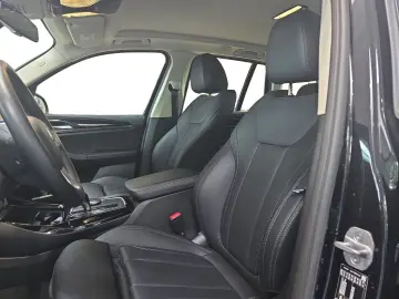 BMW X3 xDr30e Keyless H&K HUD Laser