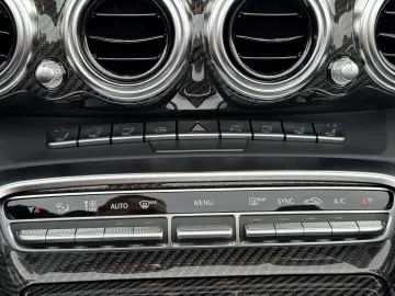 MERCEDES-BENZ AMG GT C Roadster  CARBON  BRUM.