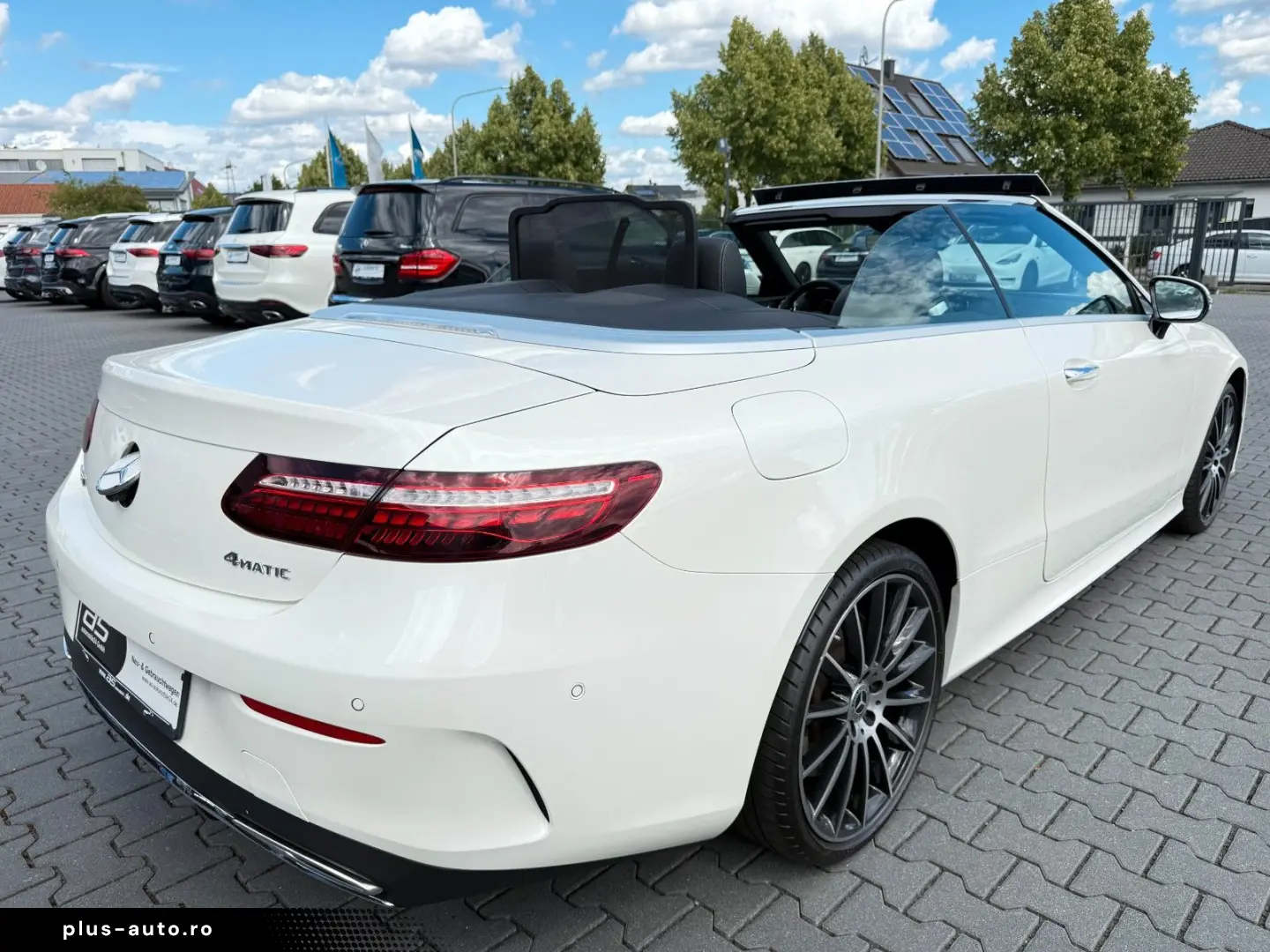 MERCEDES-BENZ E450 4Matic Cabrio AMG-PAKET 360 ACC BURMESTER